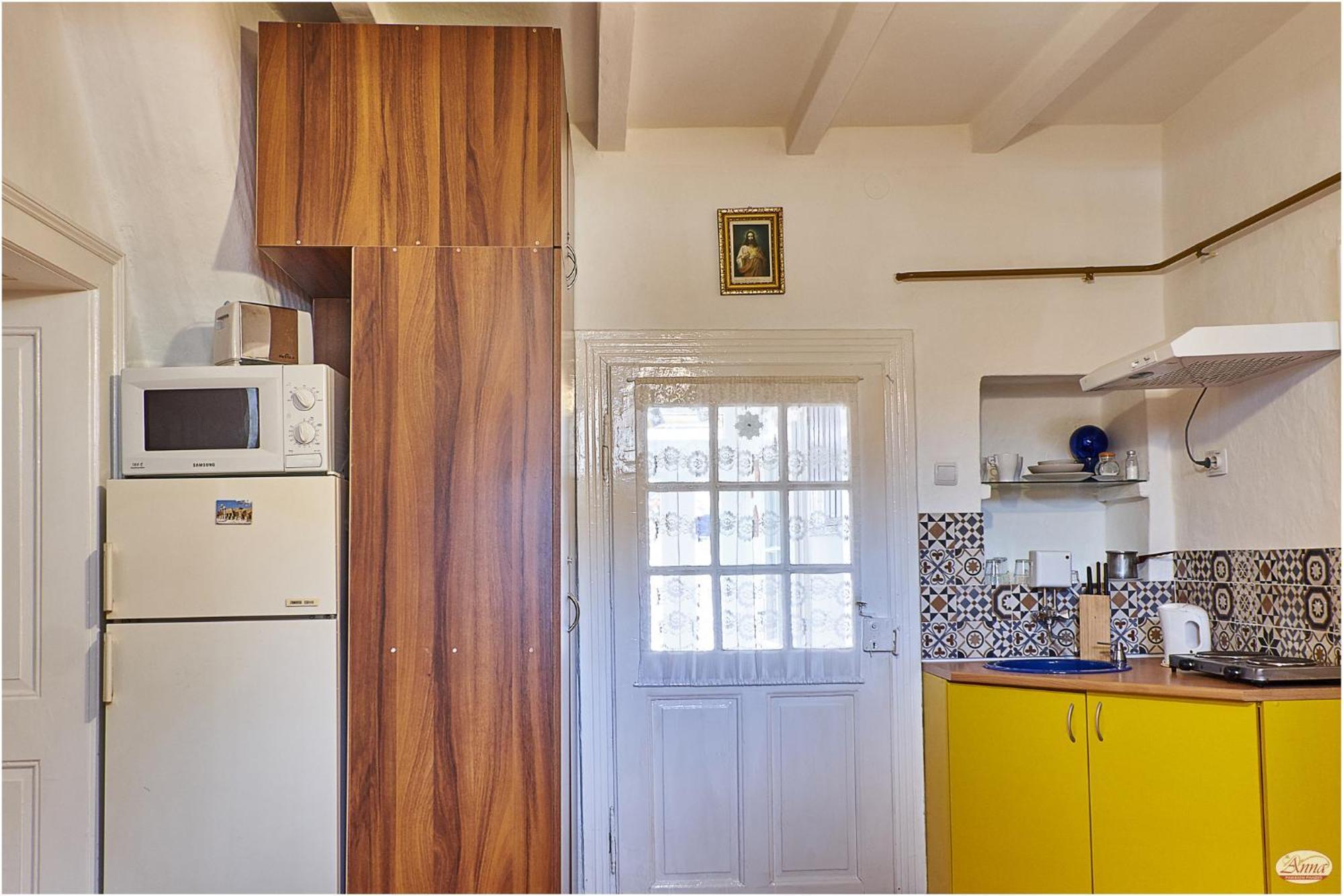 Ana Guesthouse Senta Екстериор снимка