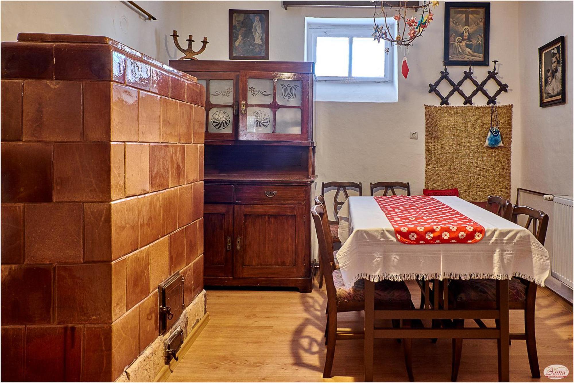 Ana Guesthouse Senta Екстериор снимка